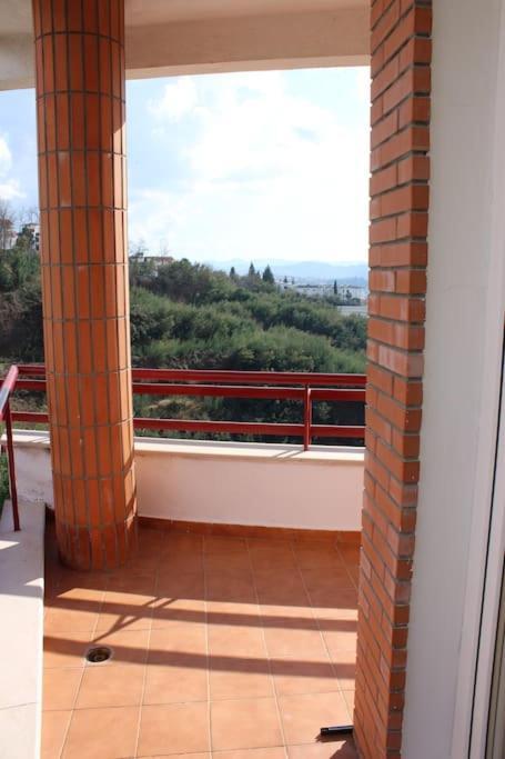 Apartment Sunny Overlooking *
